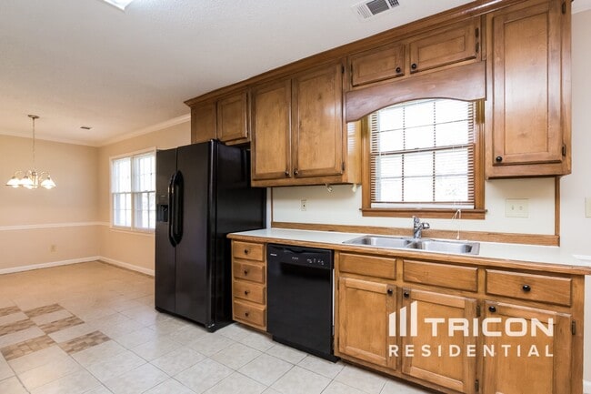 Building Photo - 3031 Ashly Brooke Dr