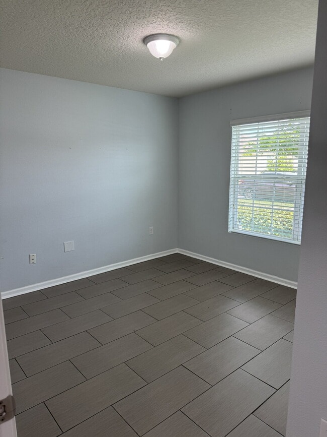 Building Photo - FOR RENT!!!!