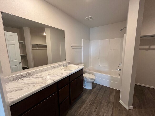 Building Photo - *Pre-leasing* Four Bedroom | Two Bath Home...