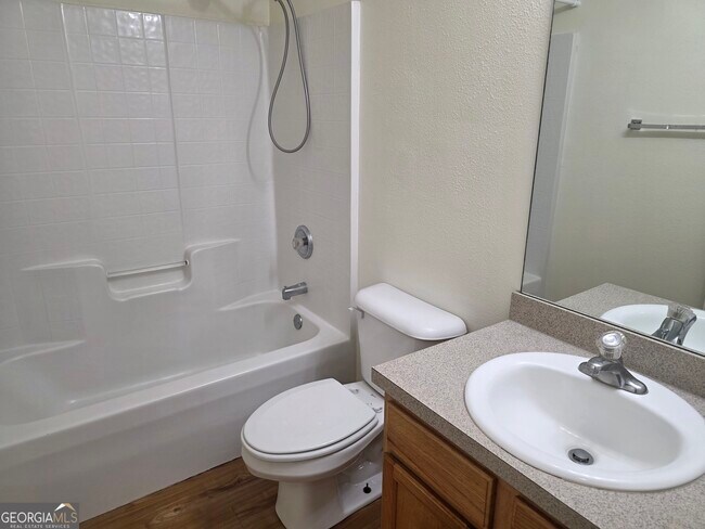 Building Photo - 4009 Winfield Dr