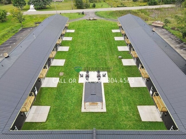 Building Photo - 5003 Massillon Rd