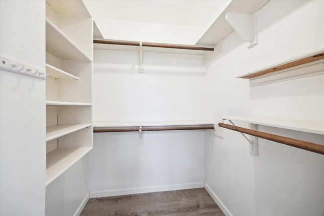 Building Photo - 5315 Sunbright Ct