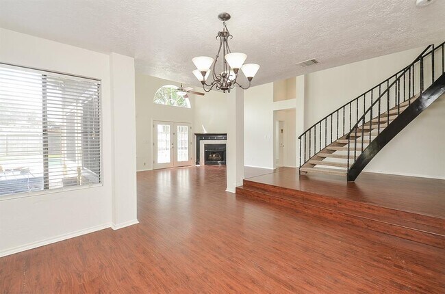 Building Photo - 12707 Sandri Ln