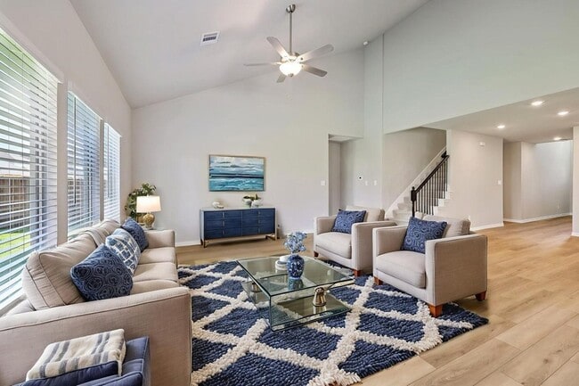 Building Photo - 606 Tidal Dr