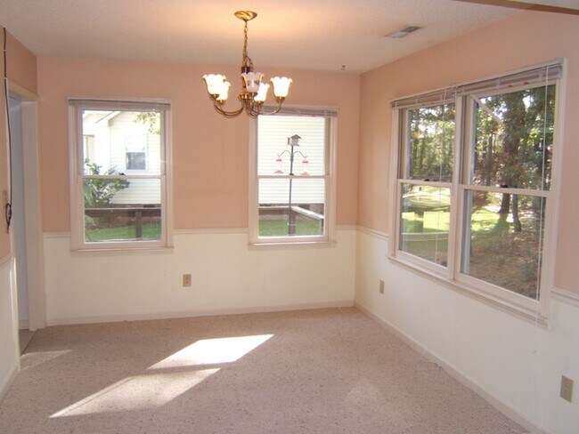 Primary Photo - Jan Move In !!! 3BR/2BA Gated Marina Commu...