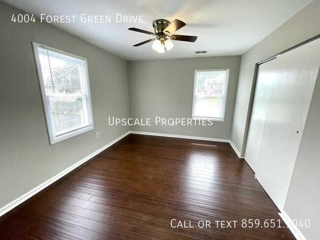 Building Photo - 4004 Forest Green Dr