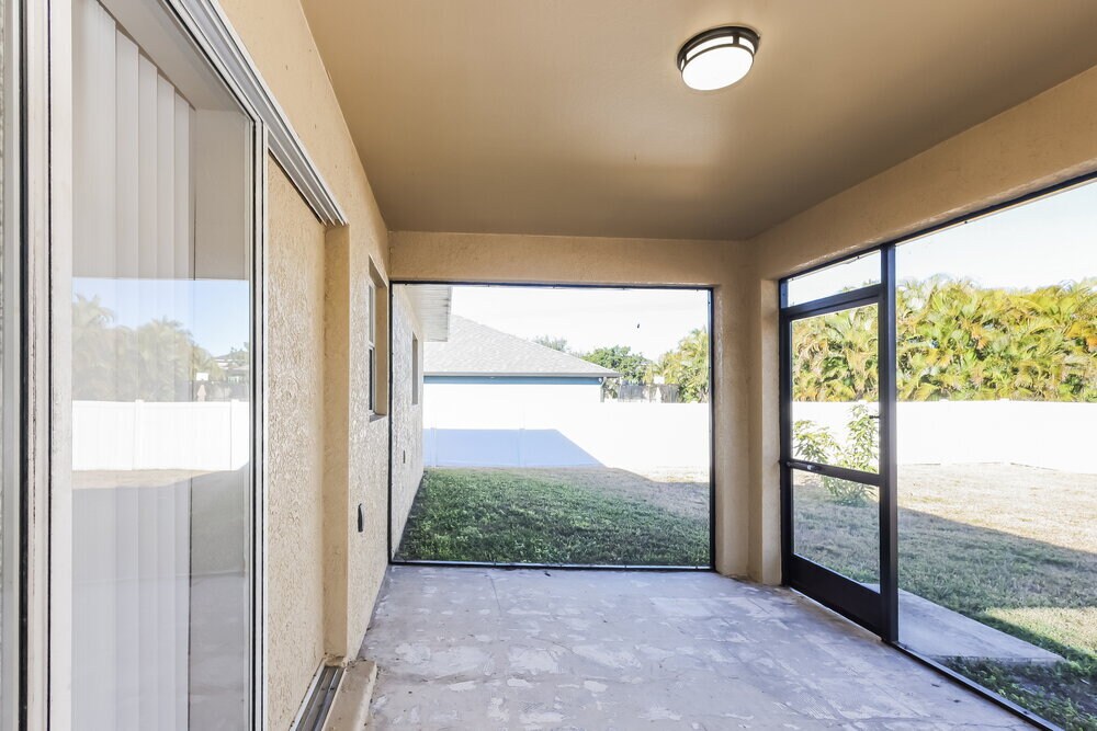 Building Photo - 1729 SW 23rd St