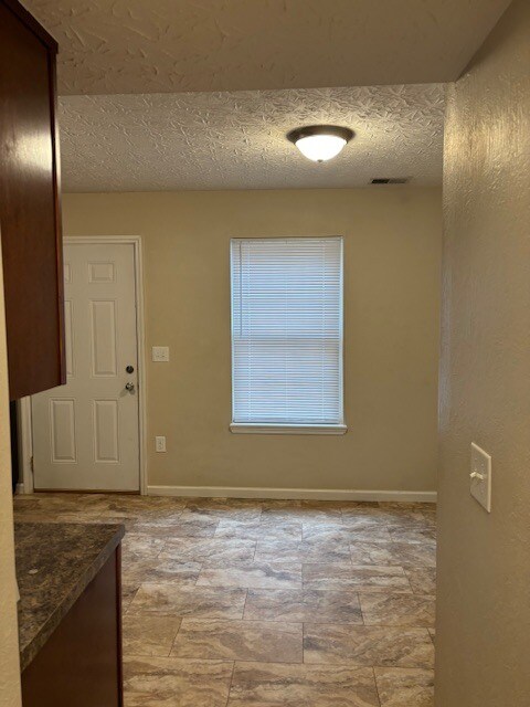 Building Photo - 164 Barber Rd