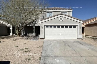 Building Photo - 1220 E Christopher St