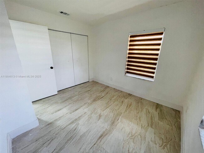 Building Photo - 12740 SW 249th Terrace