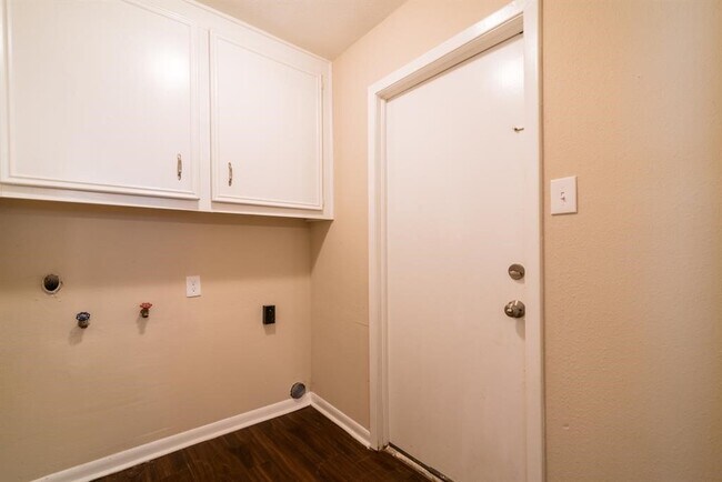 Building Photo - 20520 Youpon Ln