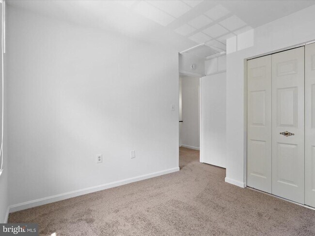 Building Photo - 5513 Ridgeton Hill Ct