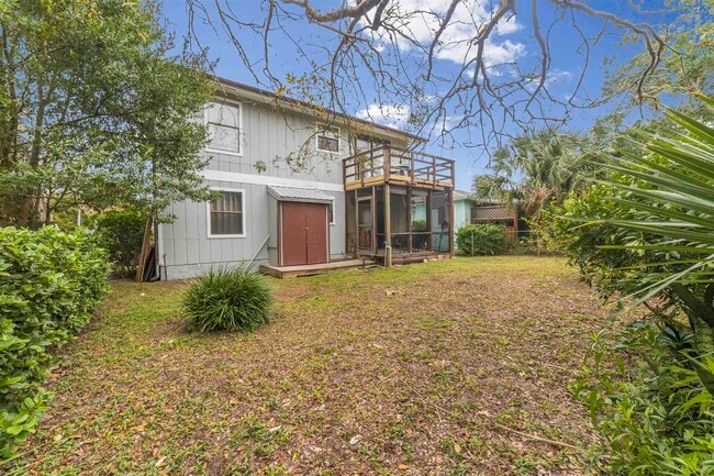 Building Photo - 207 State Rd 207