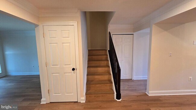 Building Photo - 15277 Lodge Terrace