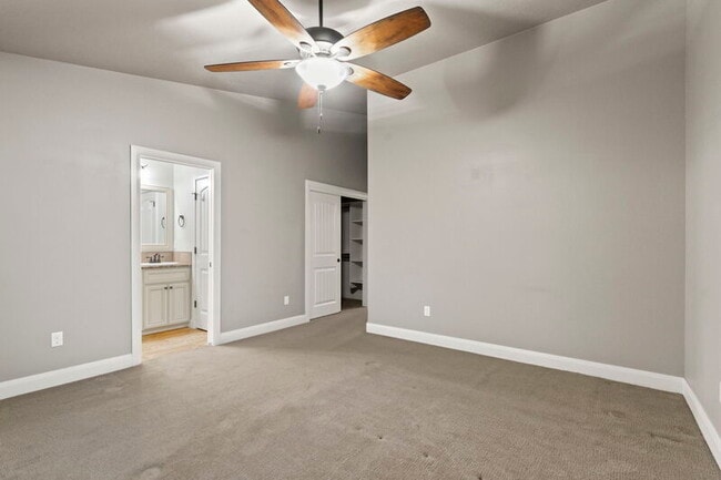 Building Photo - 5070 W Torana Dr