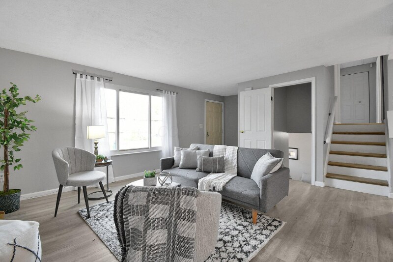Building Photo - 3102 Dewbourne Dr
