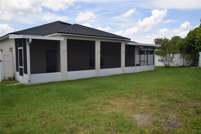Building Photo - 14855 Hawksmoor Run Cir
