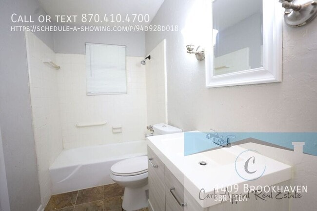 Building Photo - 1409 Brookhaven-
