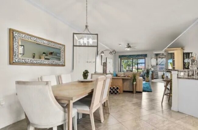 Building Photo - 12230 Amica Loop
