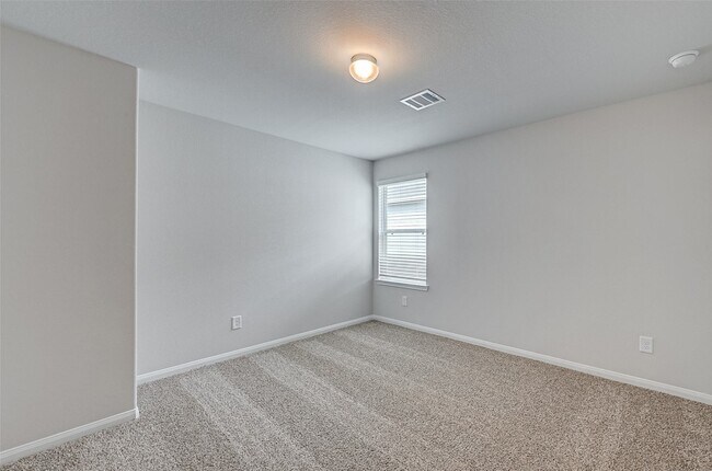 Building Photo - 22015 Sovereign Hts Ln.