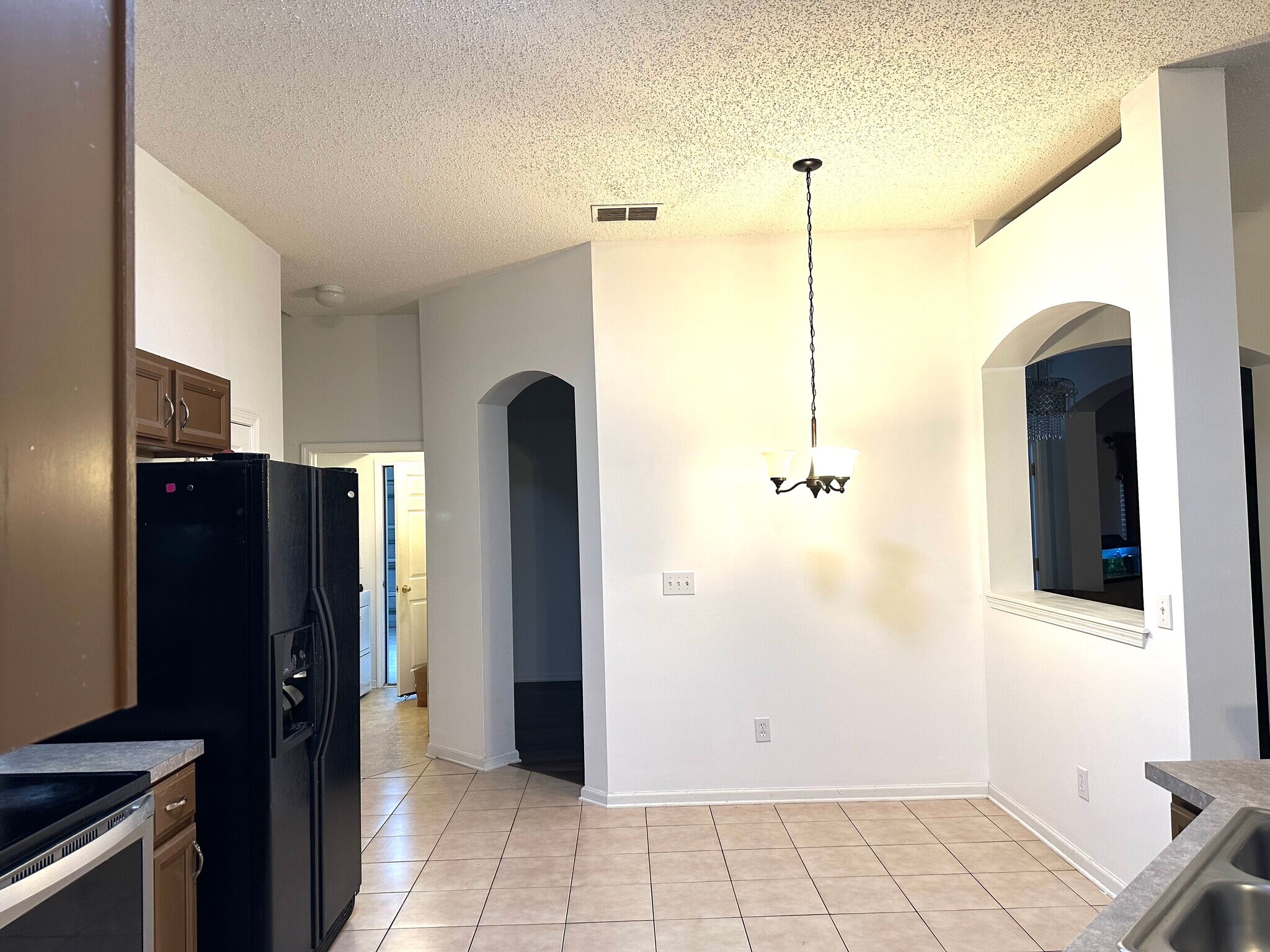 Building Photo - 2455 Coachman Lakes Dr