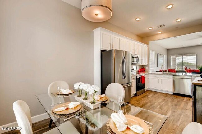 Building Photo - 7863 E Nestling Way