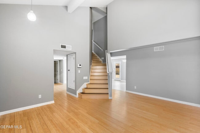 Building Photo - 1450 Senda Del Sol Ln