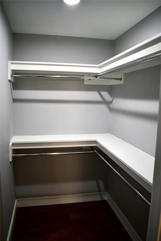 Building Photo - 908 McCoy Dr