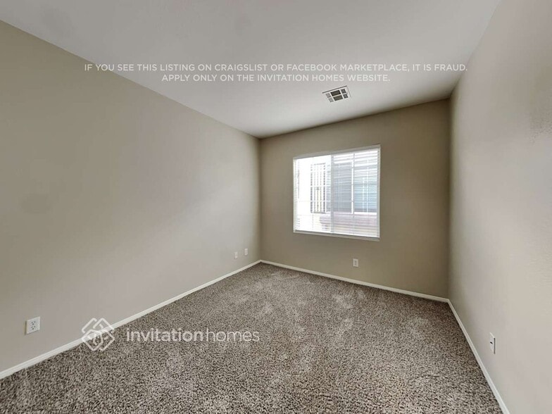Building Photo - 8561 Peaceful Dreams St