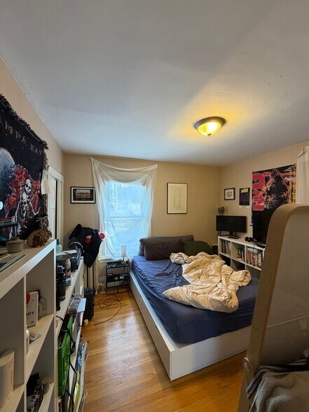 Building Photo - 3 Cambridge Ter