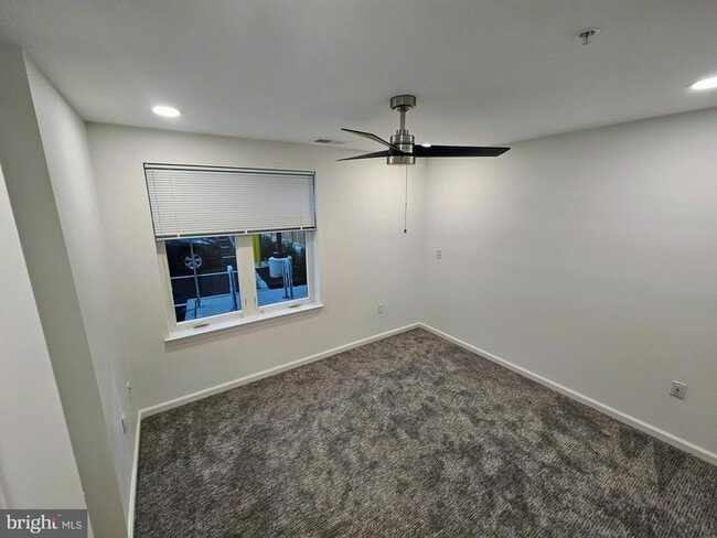 Building Photo - 200 Hamilton Ave