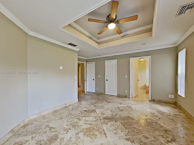 Building Photo - 800 SW 87th Terrace