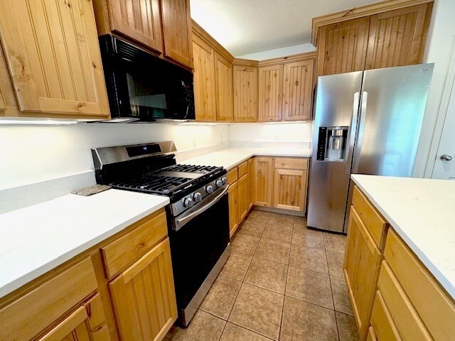 Building Photo - 863 W 2150 S