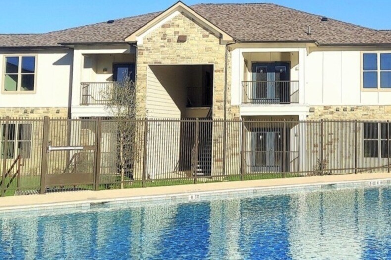 Lakeside Villas 2991 Lakeside Dr Midlothian TX 76065 Apartment Finder