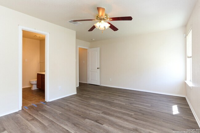 Building Photo - 11335 Branding Depot