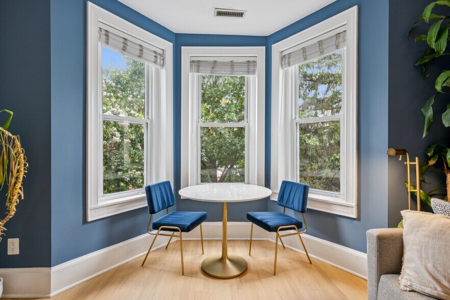 Building Photo - 2025 13th St NW