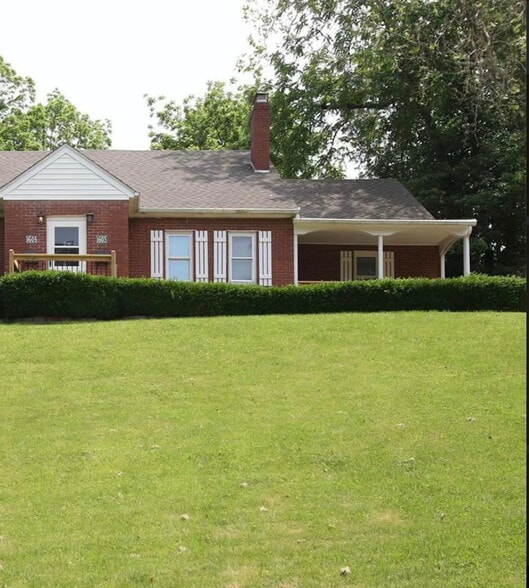 Front view from yard - 1603 Jersey St