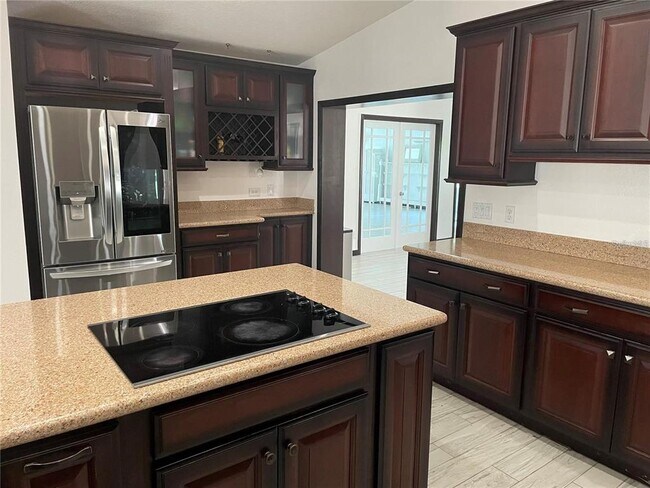 Building Photo - 1858 N Prairie Dunes Ct