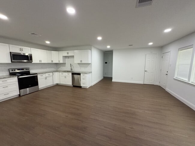 Building Photo - 3635 Wyoming St