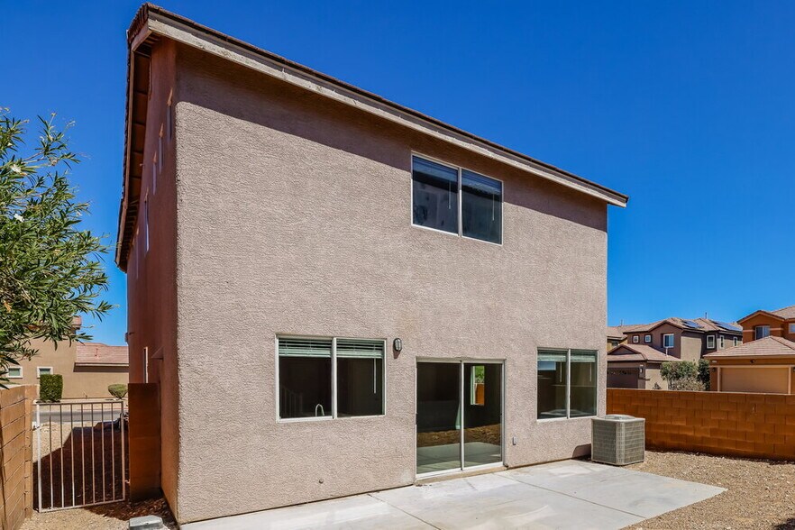 Building Photo - 9575 Bachelors Fortune St