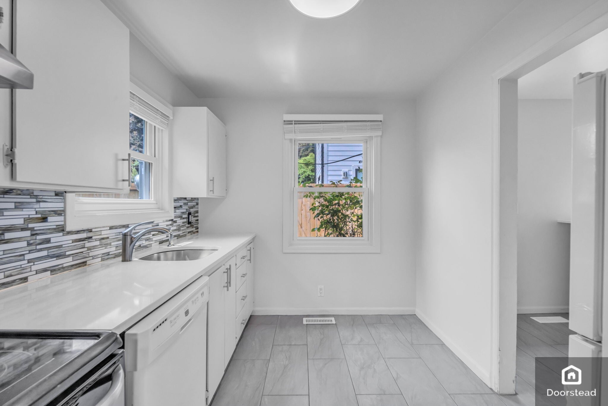 Building Photo - 10107 33rd Ave SW