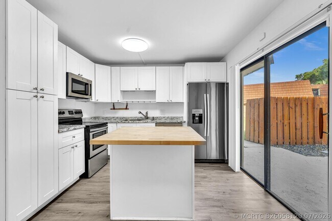 Building Photo - 3319 Spanish Wells Dr