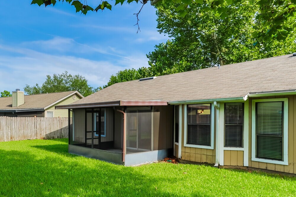 Building Photo - 3239 Puffin Way