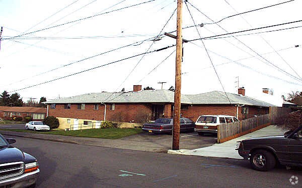 Building Photo - Tabor Place