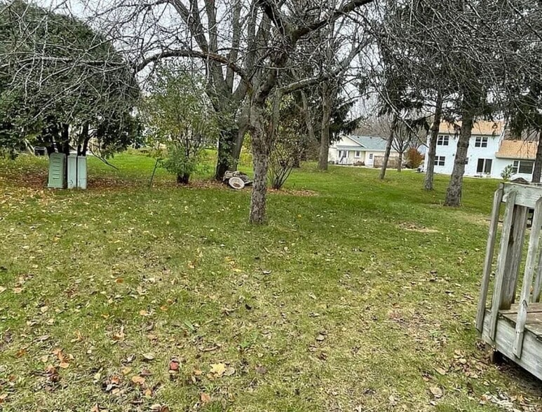 Building Photo - 1106 N Gammon Rd