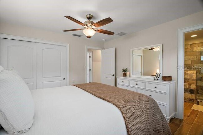 Building Photo - 33736 E Lake Joanna Dr