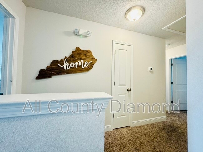 Building Photo - 7478 Shadow Lake Dr