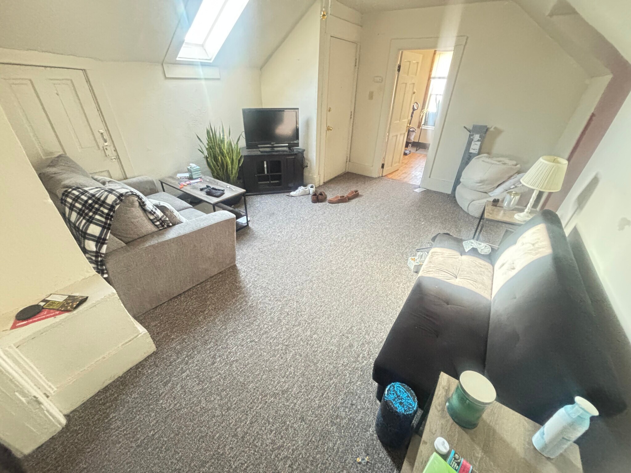 Building Photo - 846 McKinley St