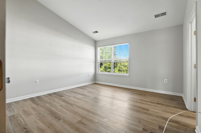 Building Photo - 15403 Gideon Gilpin St