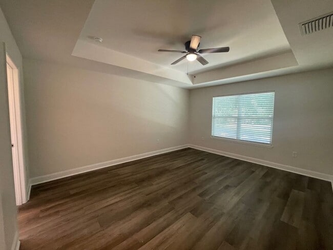 Building Photo - 3/2 in Turkey Creek!